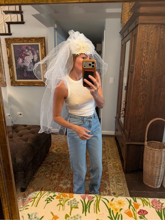 Vintage White Bridal Veil Hair Accessory
